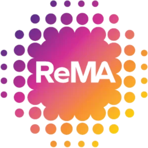 Logotipo circular de colores con la inscripción «ReMA».