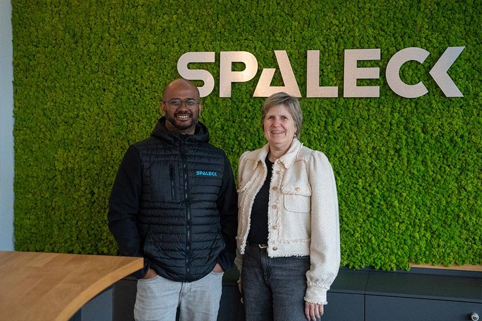 SPALECK es una empresa comprometida con la protección del clima | SPALECK es miembro de la asociación «Initiative Klimaschutz Unternehmen e.V.» - Logotipo de la asociación