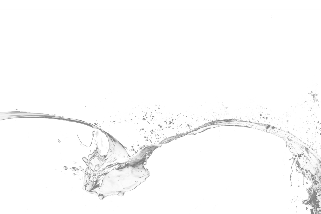 Movimiento dinámico del agua sobre un fondo negro.