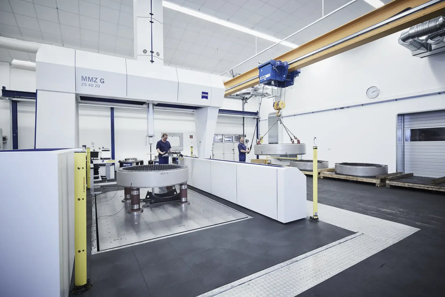 Sala de medición para la medición en 3D de componentes y conjuntos procedentes del mecanizado y la transformación de metales en la empresa de fabricación por encargo SPALECK