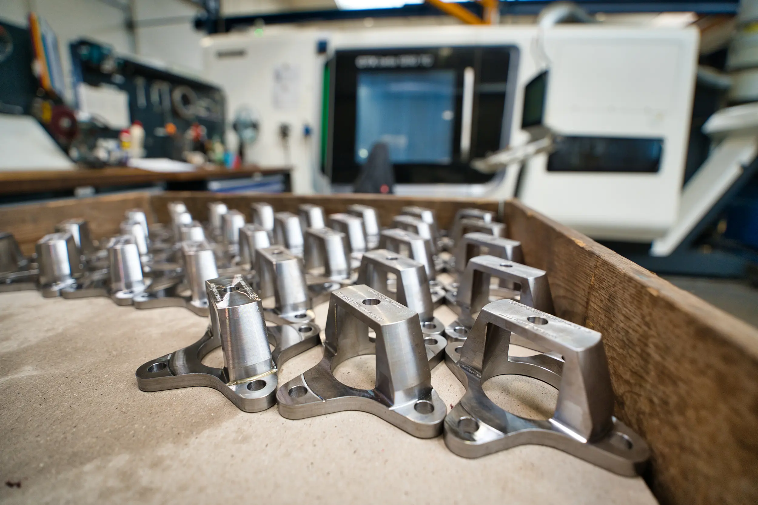 Fabricación de piezas CNC en la empresa de subcontratación SPALECK