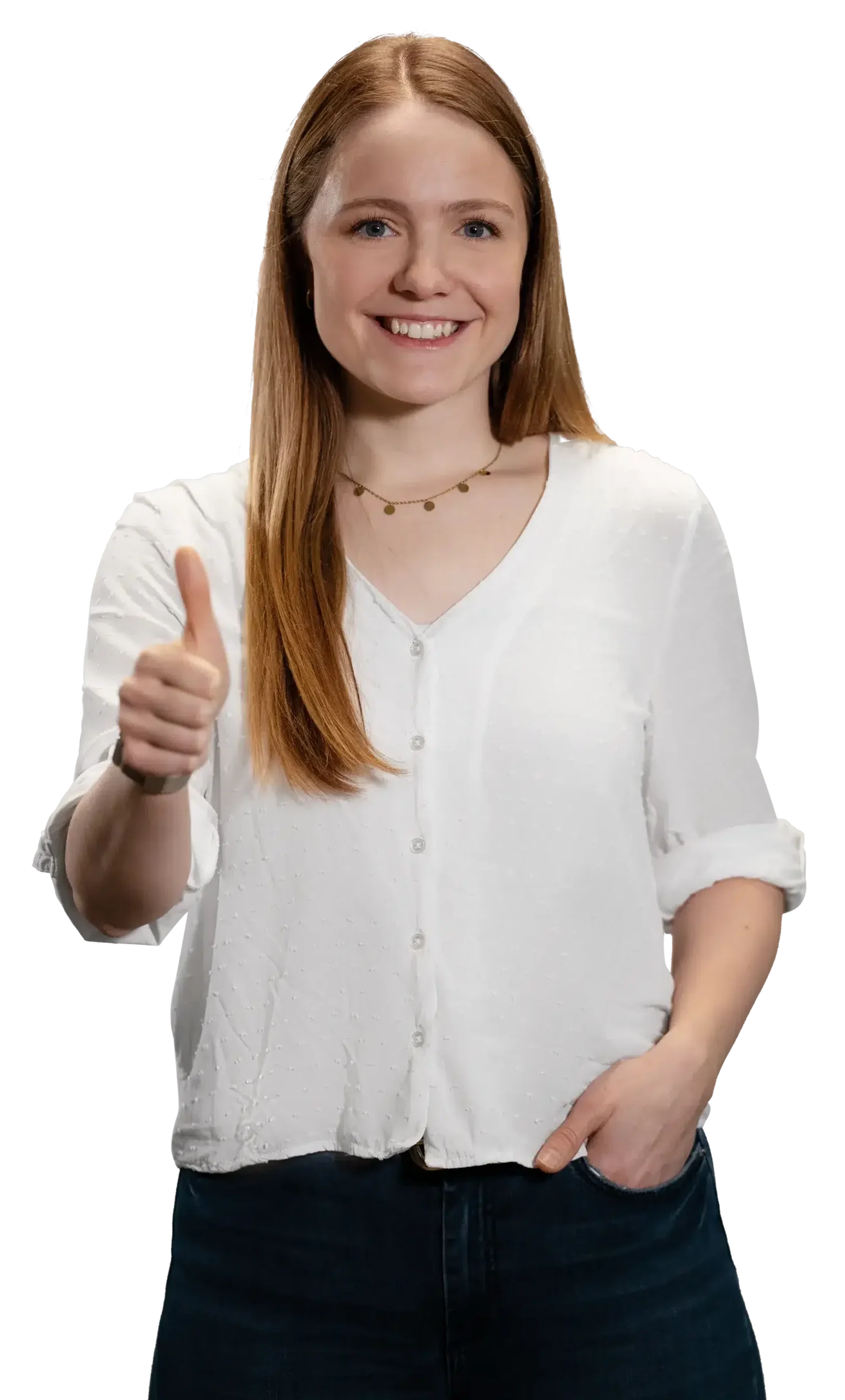 Una mujer con el pulgar levantado, sonriendo a la cámara.